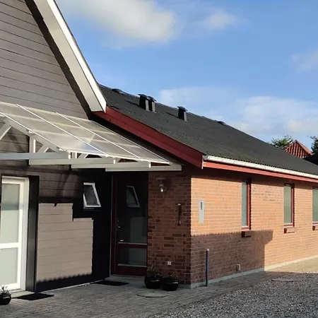 Havhuset I - I Byen, Ved Stranden Holiday home *