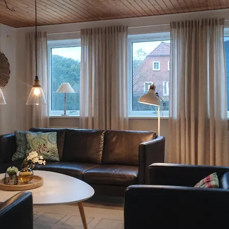 Havhuset I - I Byen, Ved Stranden Casa vacanze Øster Hurup