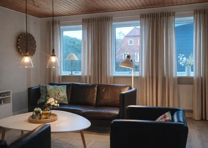 Havhuset I - I Byen, Ved Stranden Nyaraló Øster Hurup